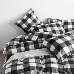 NTBAY 3-Piece Brushed Microfiber Striped Duvet Cover Set