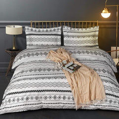 NTBAY 2/3 Pieces Geometry Pattern Microfiber Duvet Cover Set - NTBAY