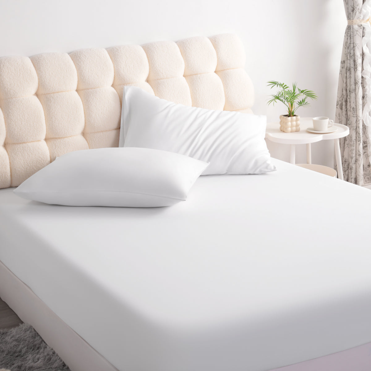 NTBAY 3 Pieces Fitted Sheet Set, Soft Brushed Microfiber Bedding Set