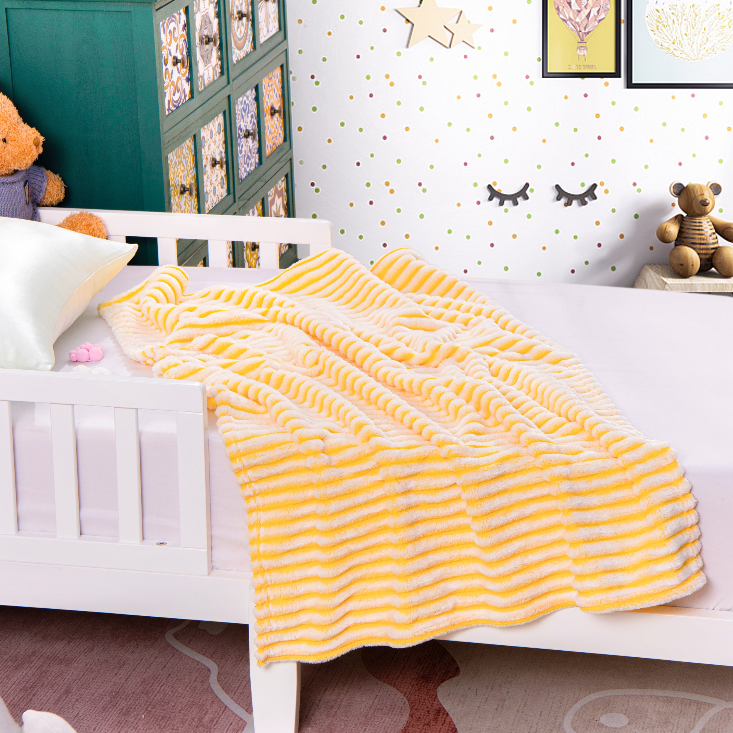 NTBAY Plush Flannel Baby Blanket – Cozy & Soft, 30x40 inches