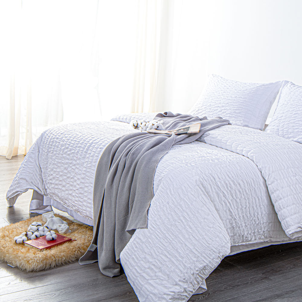 NTBAY Seersucker Textured Duvet Cover Set, 3 Pieces (1 Duvet Cover